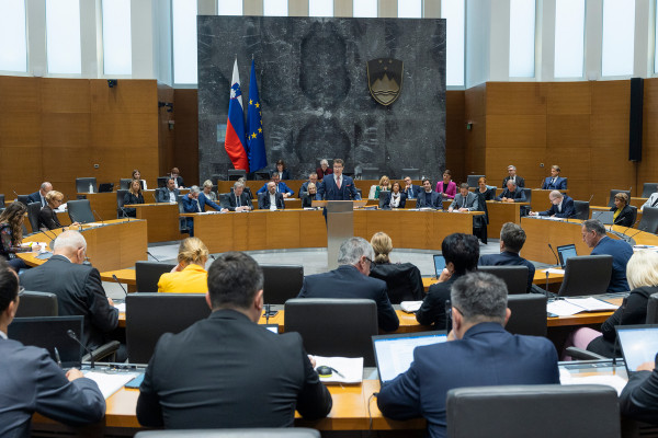 Pogovor o: Dopolnilno zavarovanje po novem …